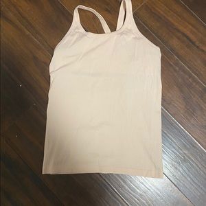 Lukulemon tank top